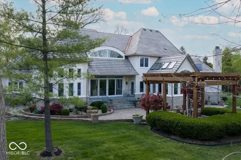10821 Club Point Drive Fishers IN 46037