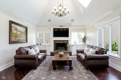 10821 Club Point Drive Fishers IN 46037