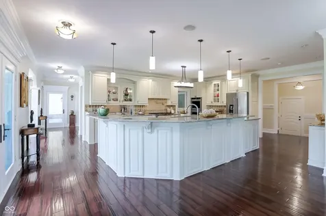 10821 Club Point Drive Fishers IN 46037