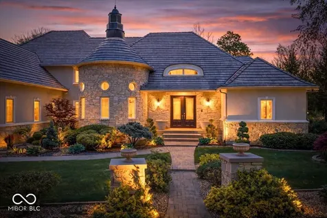 10821 Club Point Drive Fishers IN 46037