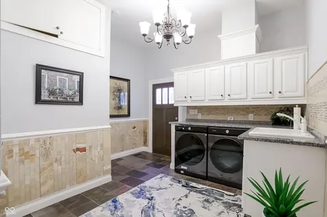 10821 Club Point Drive Fishers IN 46037