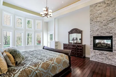 10821 Club Point Drive Fishers IN 46037