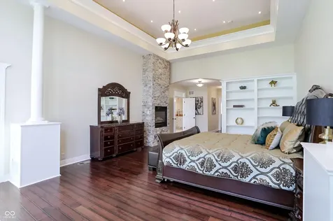 10821 Club Point Drive Fishers IN 46037