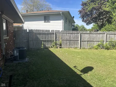 9442 Gemini Drive Indianapolis IN 46229