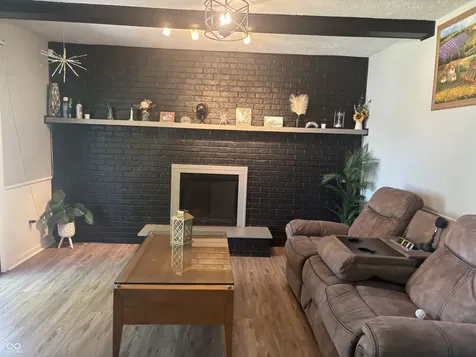 9442 Gemini Drive Indianapolis IN 46229