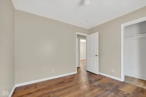 1023 S Worth Avenue Indianapolis IN 46241