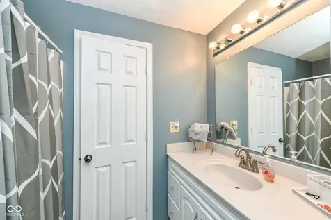 13 Jefferson Valley Coatesville IN 46121