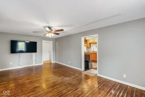 5615 Sr 142 Martinsville IN 46151