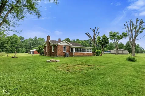 5615 Sr 142 Martinsville IN 46151