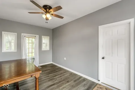 5615 Sr 142 Martinsville IN 46151