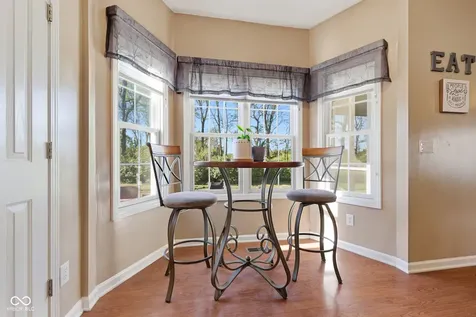 9103 Iris Lane Zionsville IN 46077