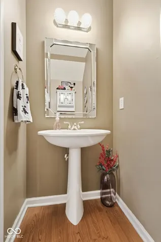 9103 Iris Lane Zionsville IN 46077