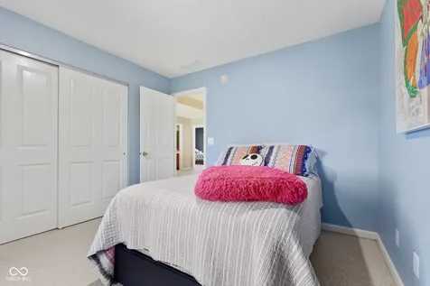 9103 Iris Lane Zionsville IN 46077