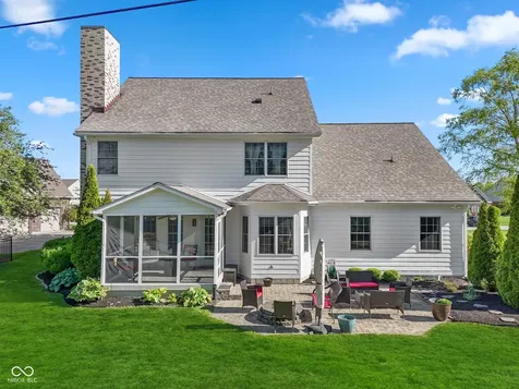 9103 Iris Lane Zionsville IN 46077