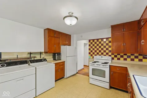 2363 S County Road 1050 E Indianapolis IN 46231