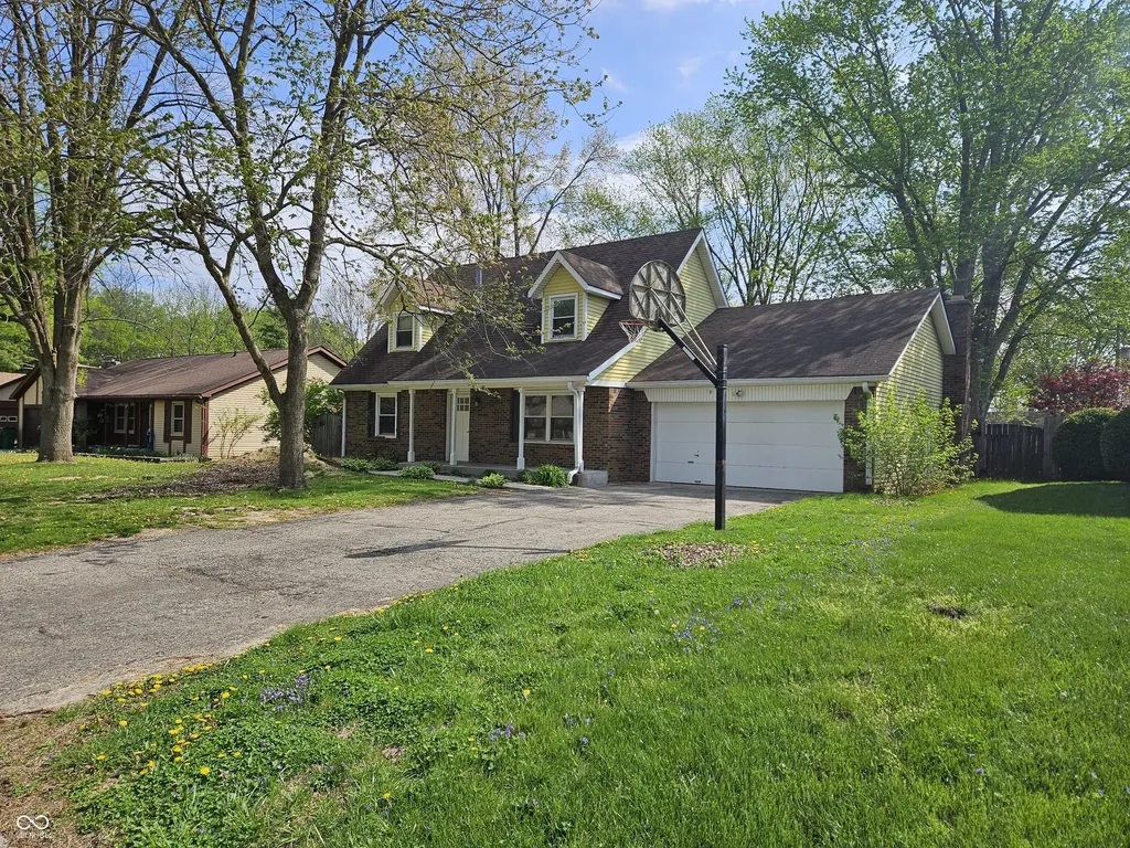 24 Sleepy Hollow Drive Westfield IN 46074