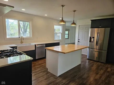 24 Sleepy Hollow Drive Westfield IN 46074