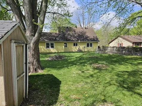 24 Sleepy Hollow Drive Westfield IN 46074