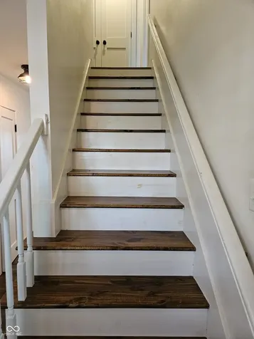 24 Sleepy Hollow Drive Westfield IN 46074