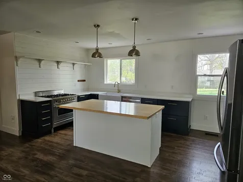 24 Sleepy Hollow Drive Westfield IN 46074