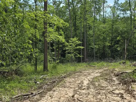 0 Blue Barn Road Bloomfield IN 47424