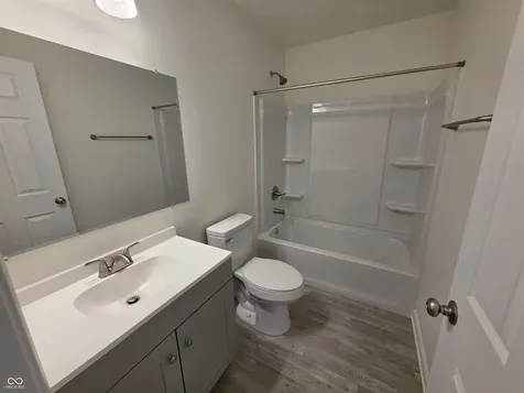 10207 Penrith Drive Indianapolis IN 46229