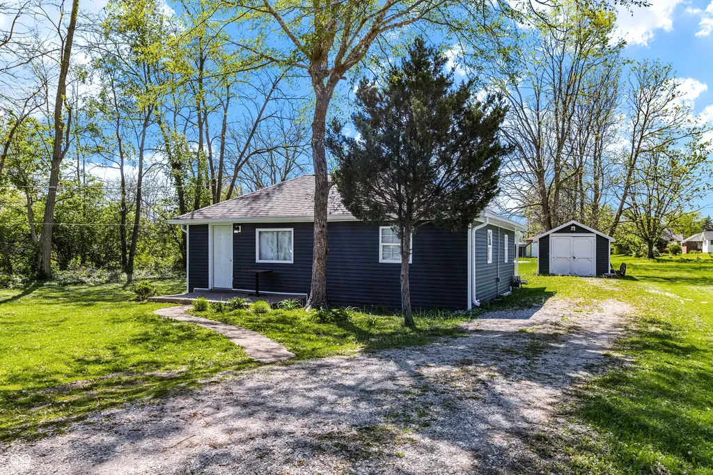 20 N Galeston Avenue Indianapolis IN 46229