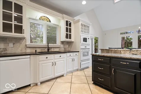 4610 Hickory Court Zionsville IN 46077