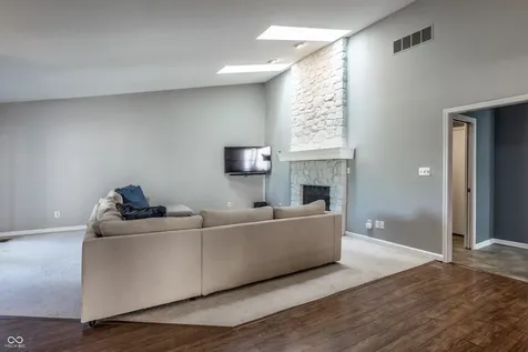 2314 Calaveras Way Indianapolis IN 46240