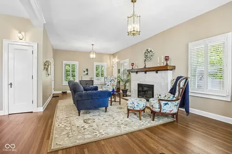 8744 W 86th Street Indianapolis IN 46278