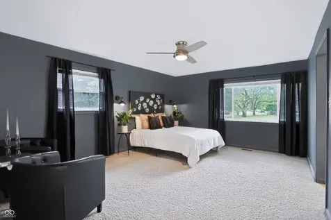 6834 N Oxford Street Indianapolis IN 46220