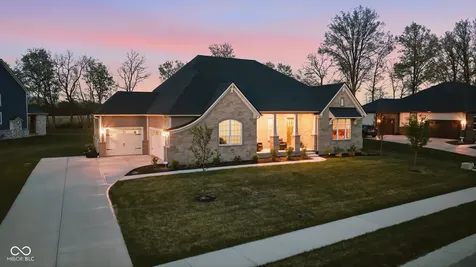 9381 Coopers Lane Mccordsville IN 46055