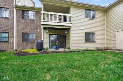 8830 Yardley Court Indianapolis IN 46268
