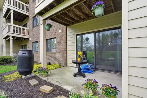 8830 Yardley Court Indianapolis IN 46268
