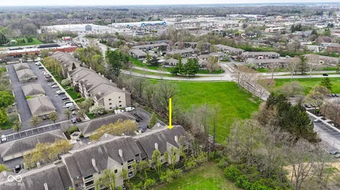 8830 Yardley Court Indianapolis IN 46268