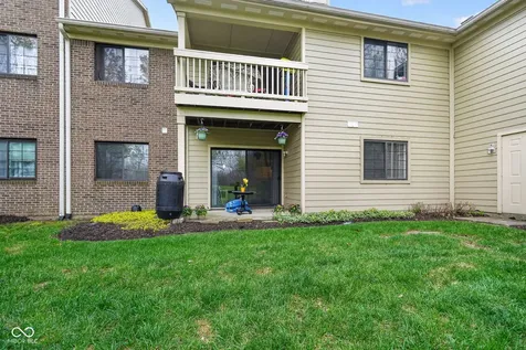 8830 Yardley Court Indianapolis IN 46268