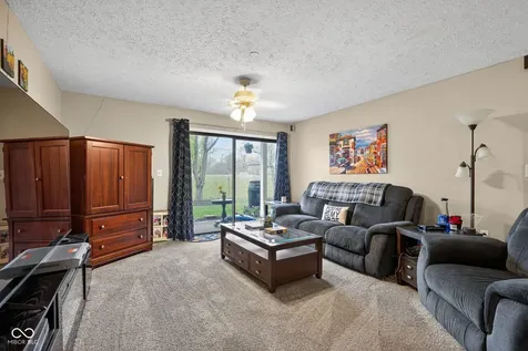 8830 Yardley Court Indianapolis IN 46268