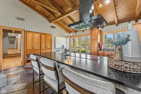 488 Town Hill Road E Nashville IN 47448