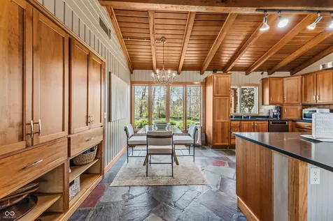 488 Town Hill Road E Nashville IN 47448