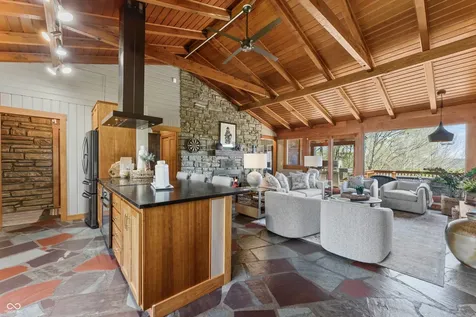 488 Town Hill Road E Nashville IN 47448