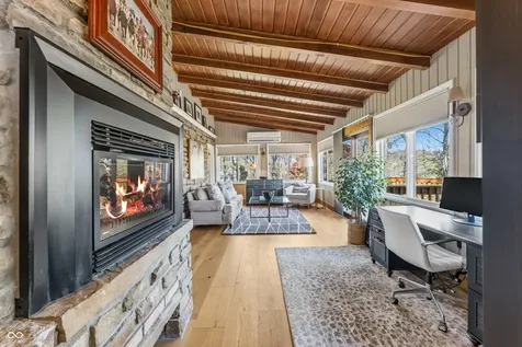 488 Town Hill Road E Nashville IN 47448