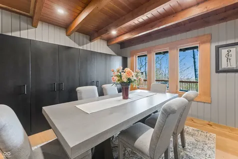 488 Town Hill Road E Nashville IN 47448