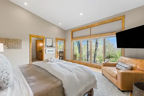 488 Town Hill Road E Nashville IN 47448