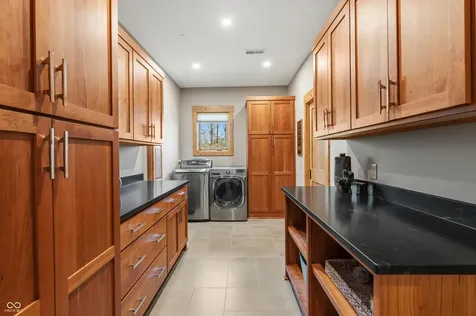 488 Town Hill Road E Nashville IN 47448