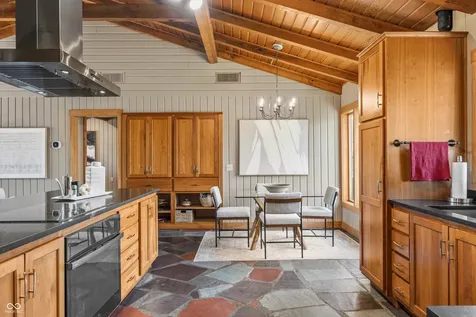 488 Town Hill Road E Nashville IN 47448