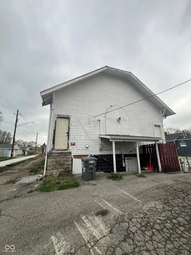 1753 Linden Street Indianapolis IN 46203