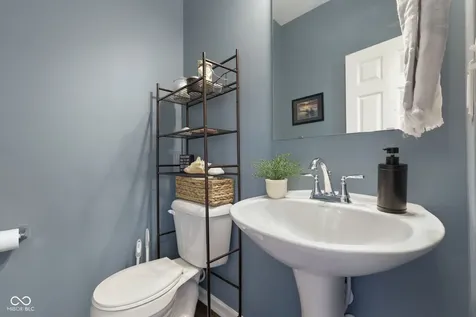 1441 Boots Trail Greenfield IN 46140