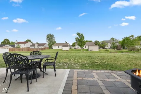 1441 Boots Trail Greenfield IN 46140