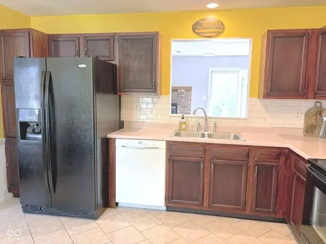 5309 Scatterwood Court Indianapolis IN 46221