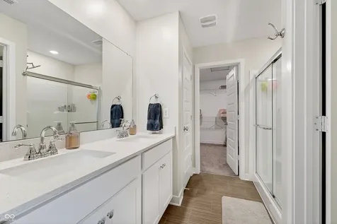 2321 S Bingham Place New Palestine IN 46163